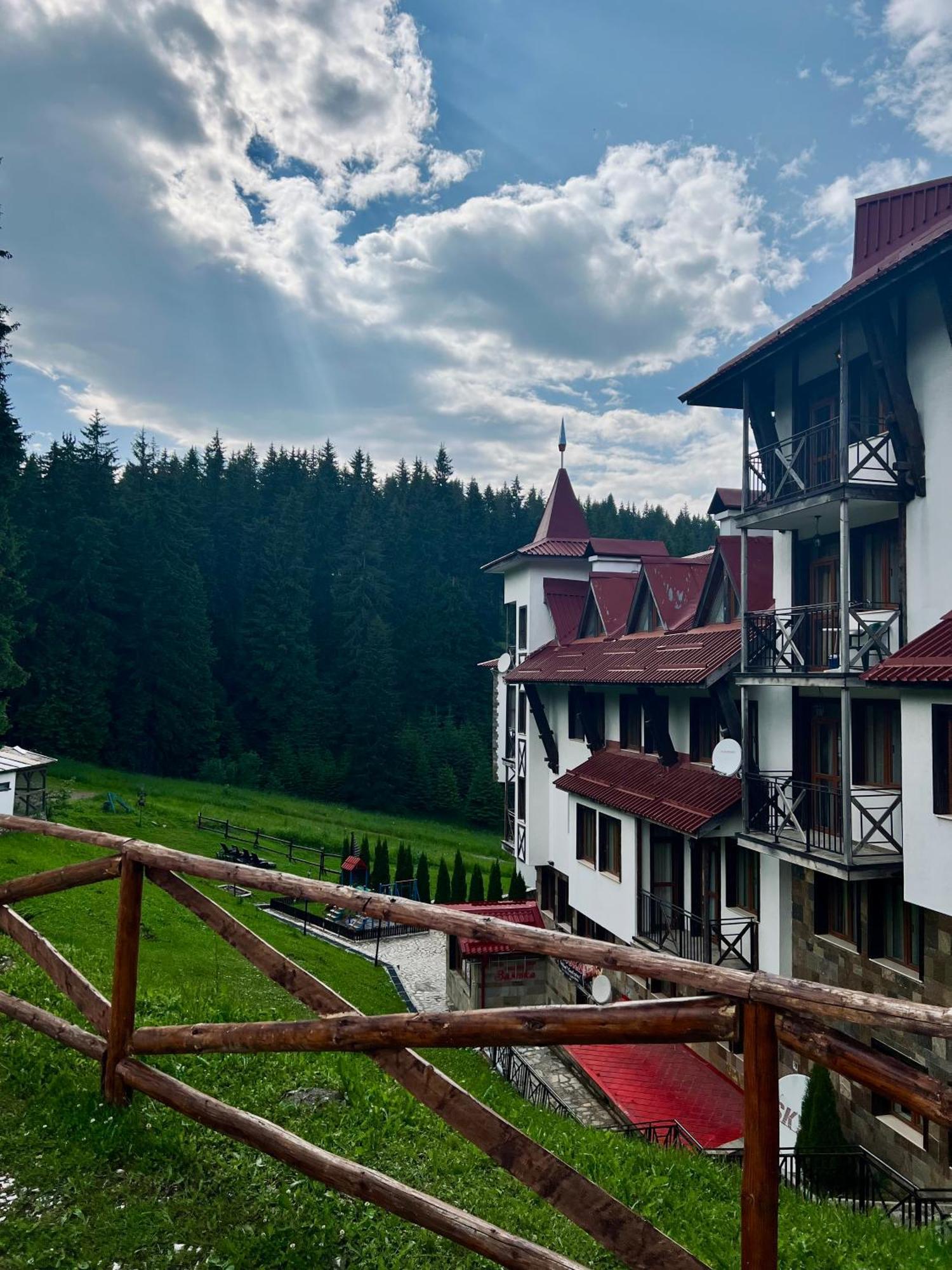 Апартамент Касъл Pamporovo Exteriér fotografie